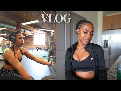 Vlog: What I Eat In A Day, Lash Extensions, Upper Body Gym Session, Day 6/75 Hard | Bhrianna Chanell