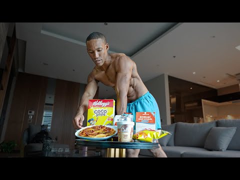 10 BEST Snacks To Lose BELLY FAT, CHEST FAT, AND LOVE HANDLES