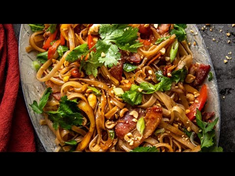 Bacon Pad Thai! (2 Ingredient Game)