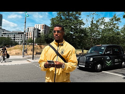 Running with horses and wolves in Mongolia 🇲🇳