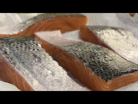 Restaurant-Quality Pan-Fried Salmon at Home: Lemon sweet Chilli Sauce Recipe Included!!