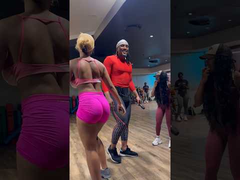 Build firm GLUTES and Quads