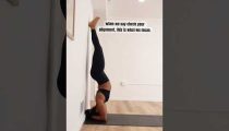 Correct alignment in headstand